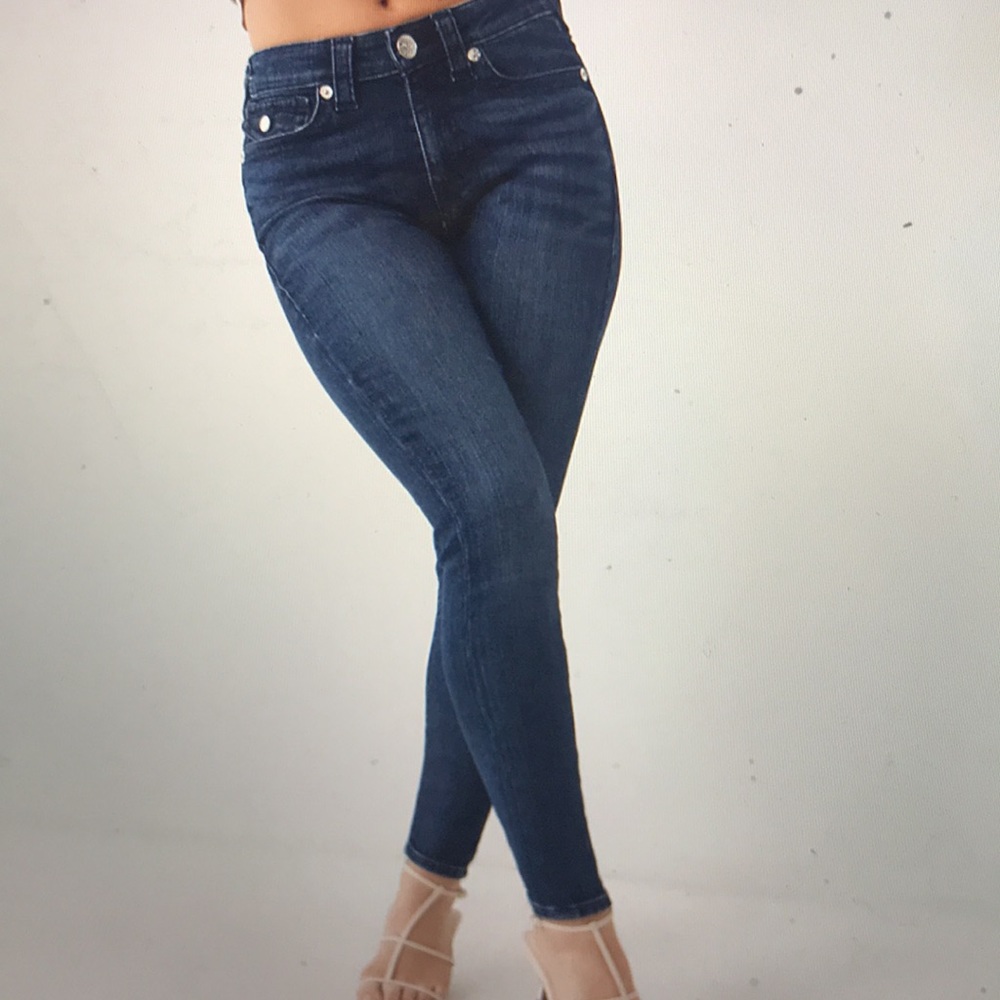 NWT True ReligionJENNIE CURVY SKINNY JEANS Flap Pockets 205322 Size 28 Dark Wash